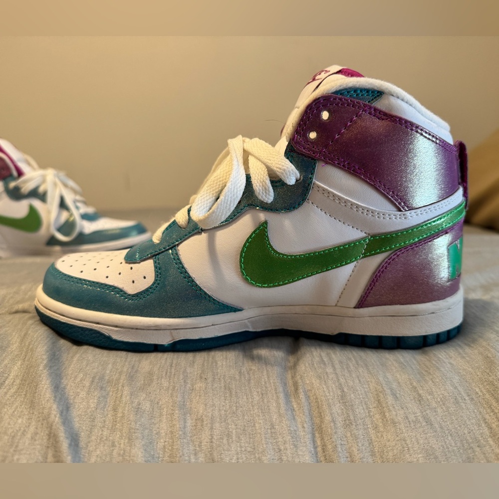 Nike Dunk Multicolor High-Top Sneakers! - Picture 4 of 11